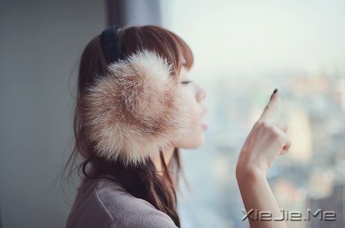 一场雨，一把伞，一条街，一个人行走 (3)
